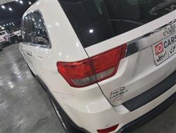 جیپ گراند شیرۆکی